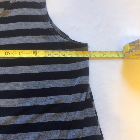 💋Sleeveless Striped Dress. Size Med - Picture 3 of 4